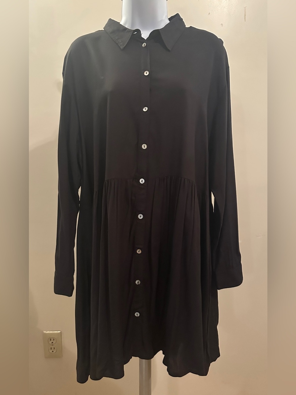 H&M Black Long-Sleeve Button-Down Shirt Dress